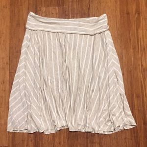 NWT Max Studio Flowy Beige and White Striped Skirt